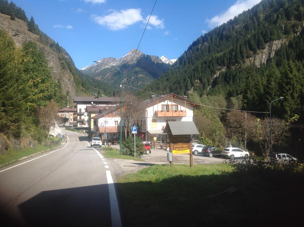 Affittacamere Valle Dorizzo Di Scavoni Paolo Val Dorizzo ภายนอก รูปภาพ